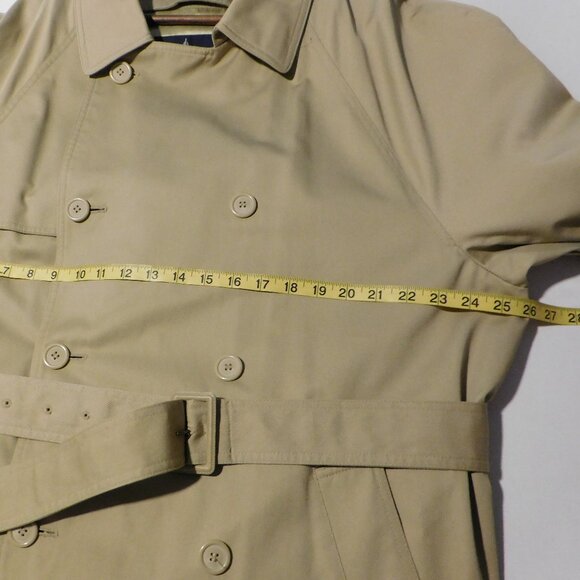 London Fog Khaki Double Breasted Trench Coat with Zip Out Liner 42 Reg Belted - Picture 15 of 15